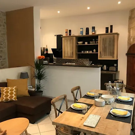 Apartamento Appartements Nimes Nimes